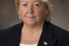 Photo of Lisa D Summers Photo of Lisa D Summers